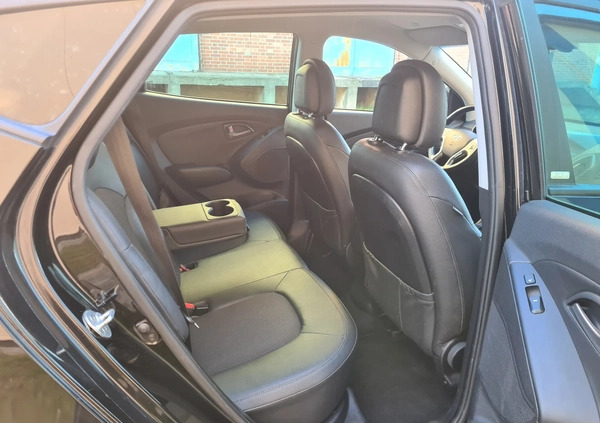 Hyundai ix35 cena 46900 przebieg: 175000, rok produkcji 2015 z Złotoryja małe 121